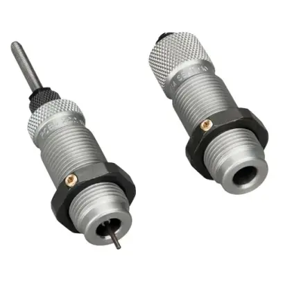 RCBS sada matric FL .22 Nosler Sada matric RCBS FULL-LENGTH DIE SET pro přebíjení nábojnic s krčkem. Obsahuje celoformátovací matrici s expanderem a vypichovací jehlou a usazovací matrici s roll krimpem. Závit 7/8"-14.